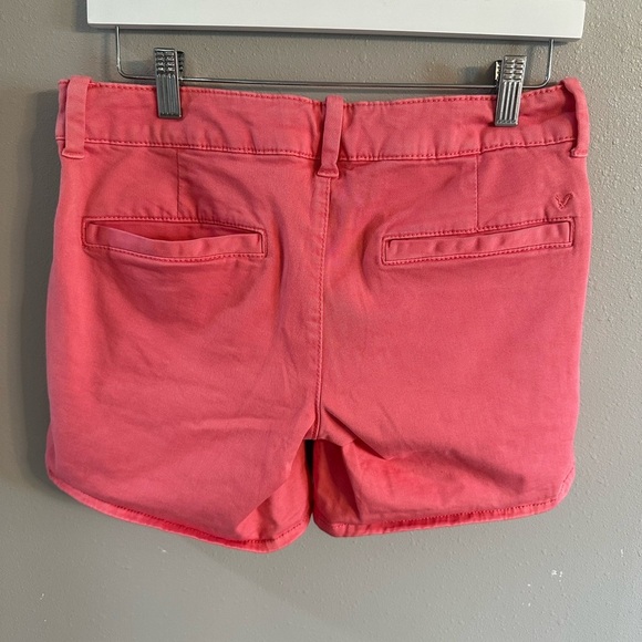 5/$25 American Eagle Outfitters Super Stretch Aeo Twill Pink Midi Shorts - Picture 3 of 5